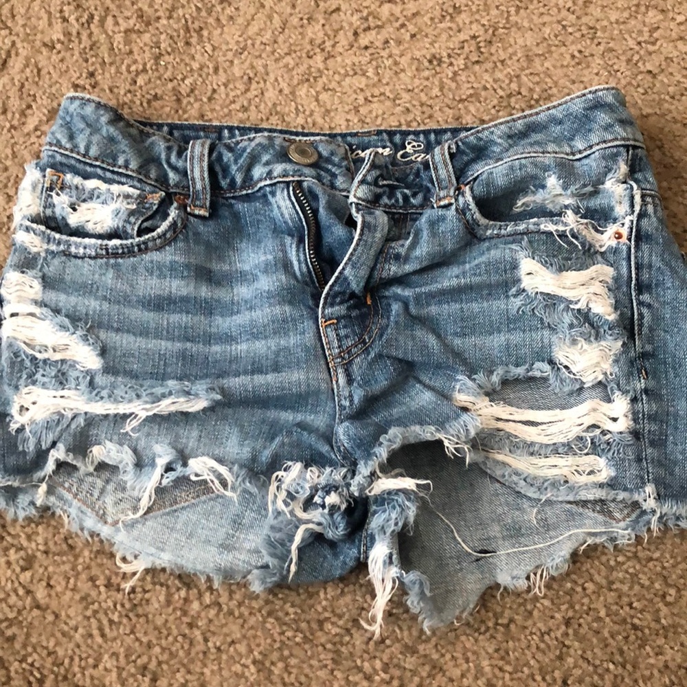 AE Ripped Jean Shorts size 0